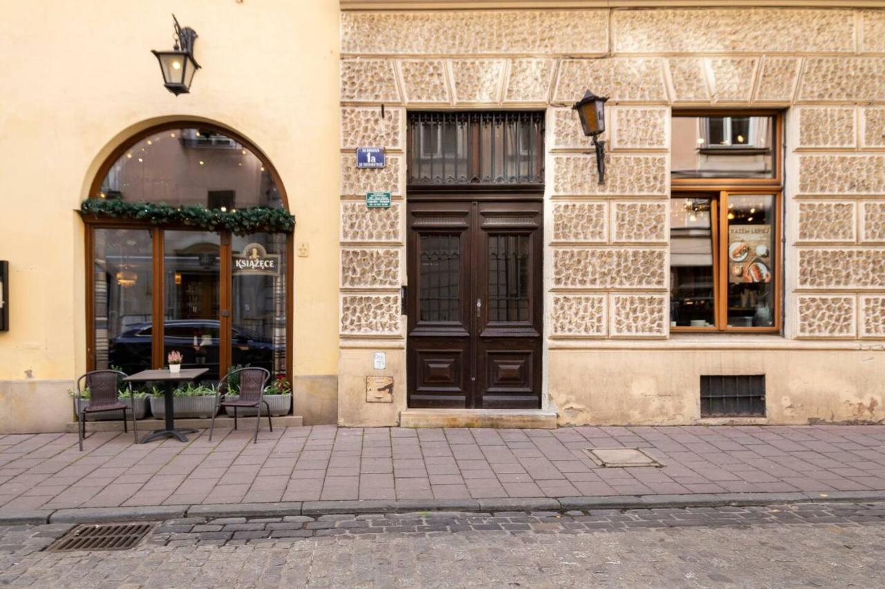 Main Market Square 21A Lux Красков Екстериор снимка
